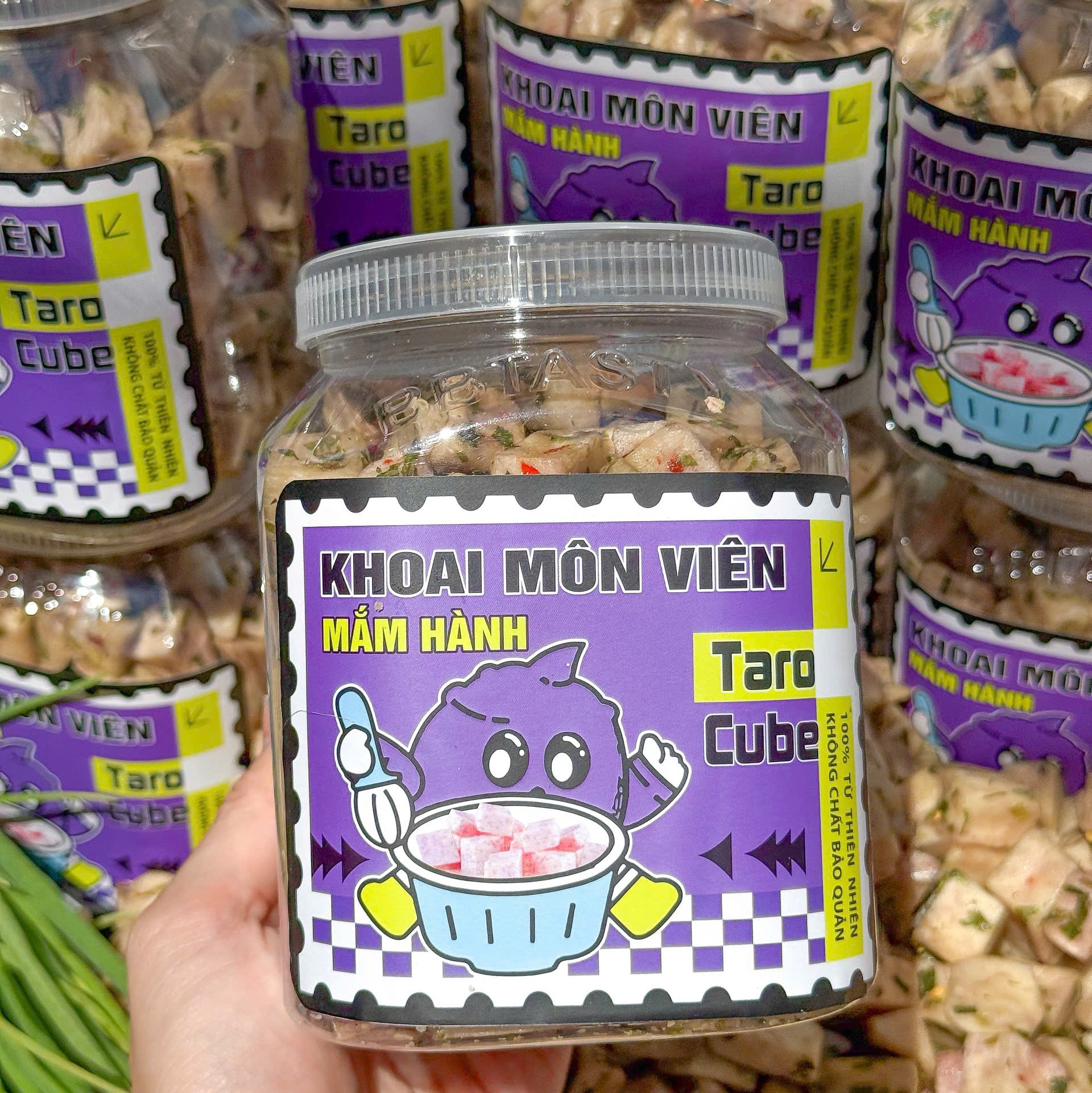 Khoai Môn Viên Cube Sấy Mắm Hành 400gr – Giòn Rụm, Đậm Đà, Ăn Là "Dính"