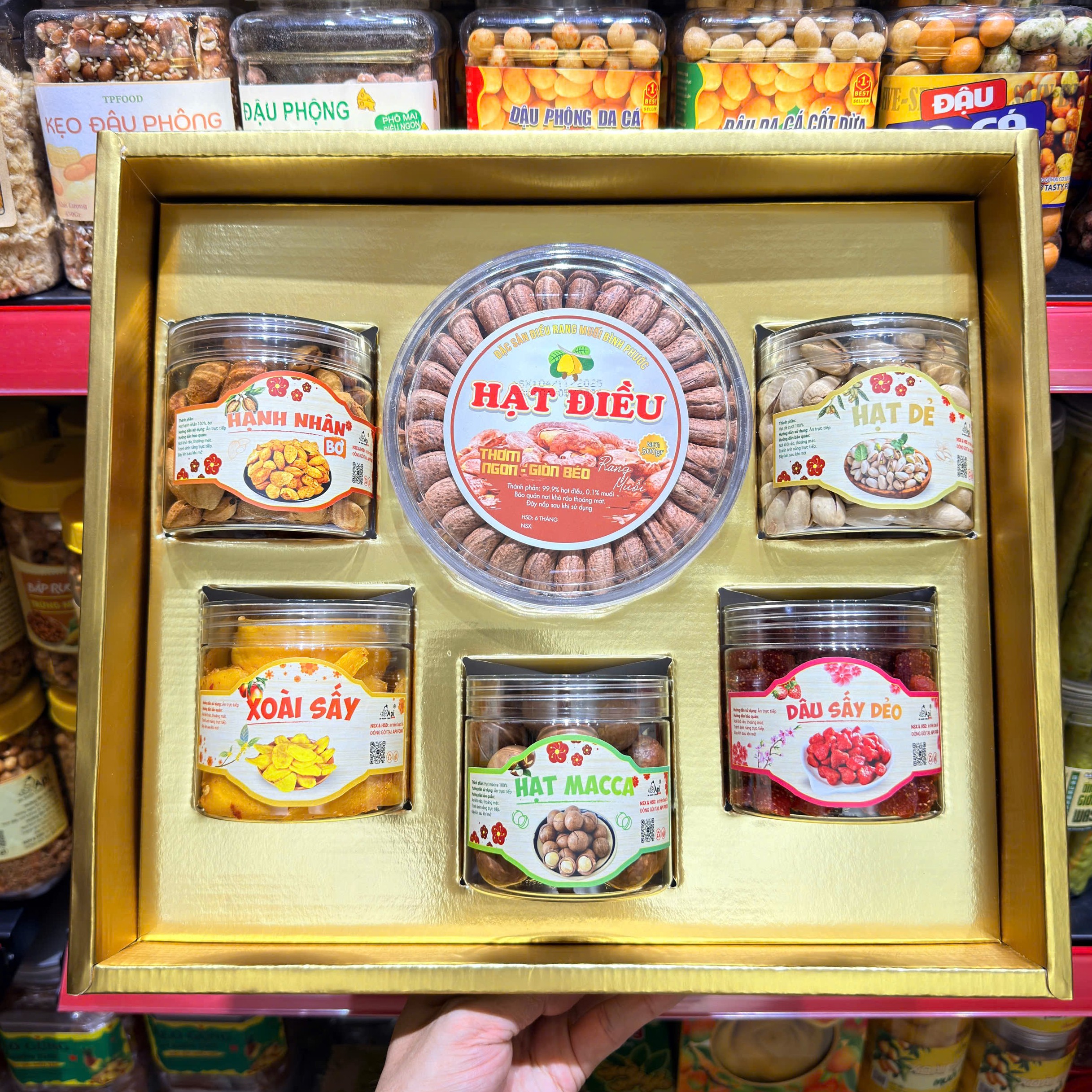 HỘP QUÀ TẾT CAO CẤP – SET 6 LOẠI HẠT DINH DƯỠNG & TRÁI CÂY