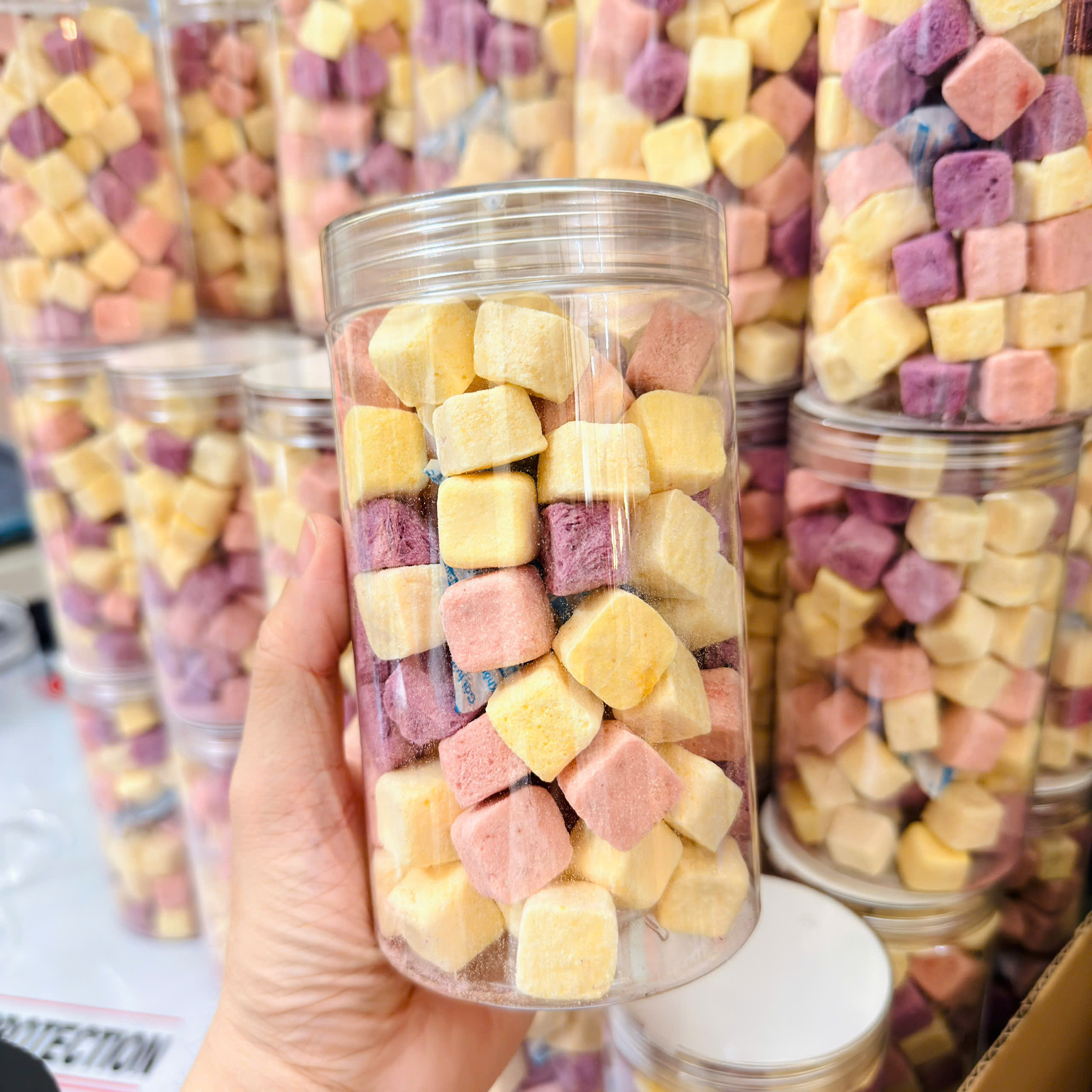 Sữa Chua Sấy Thăng Hoa Mix Vị Hoa Quả Thơm Ngon 200gr