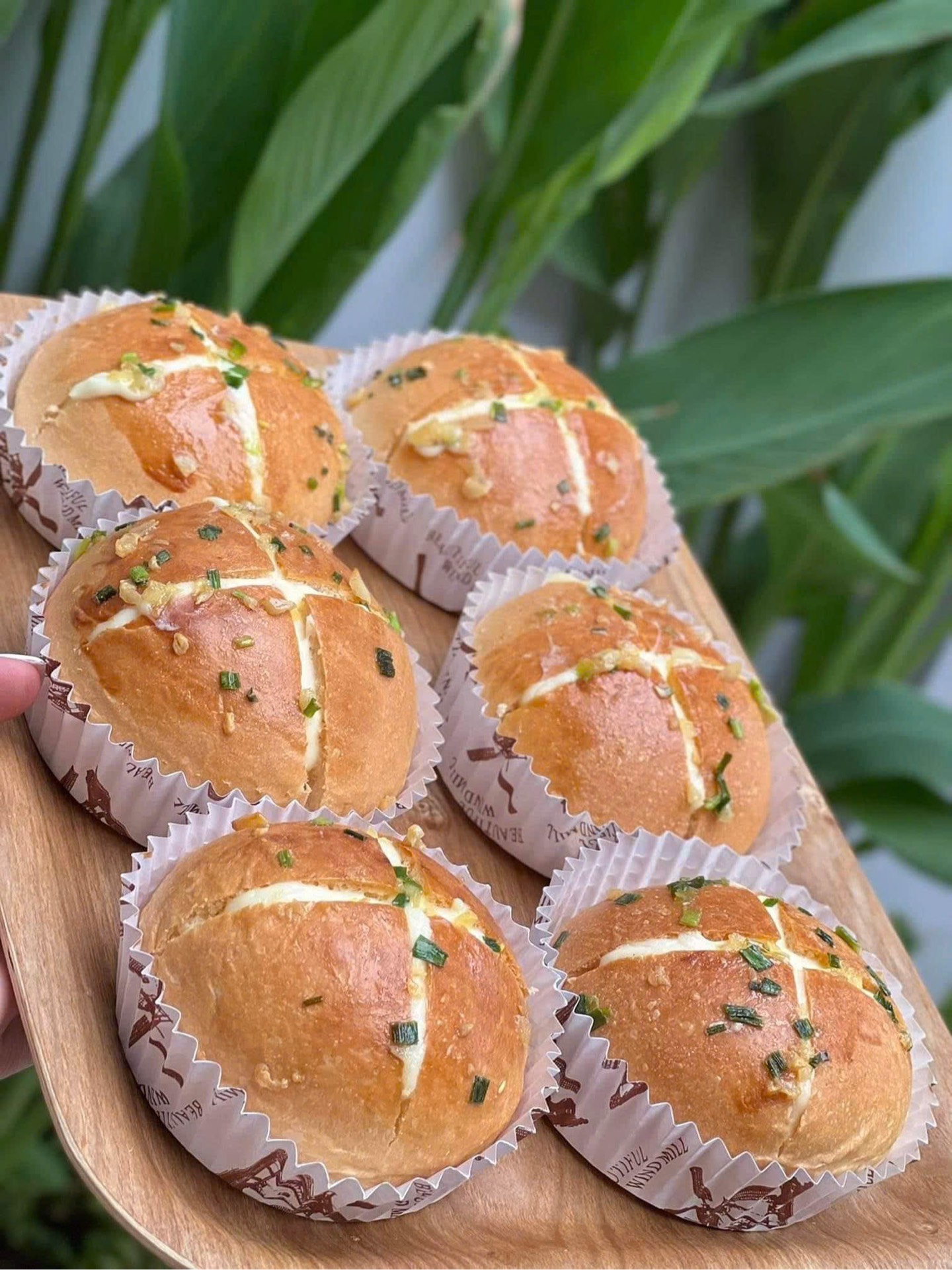Bơ tỏi phô mai