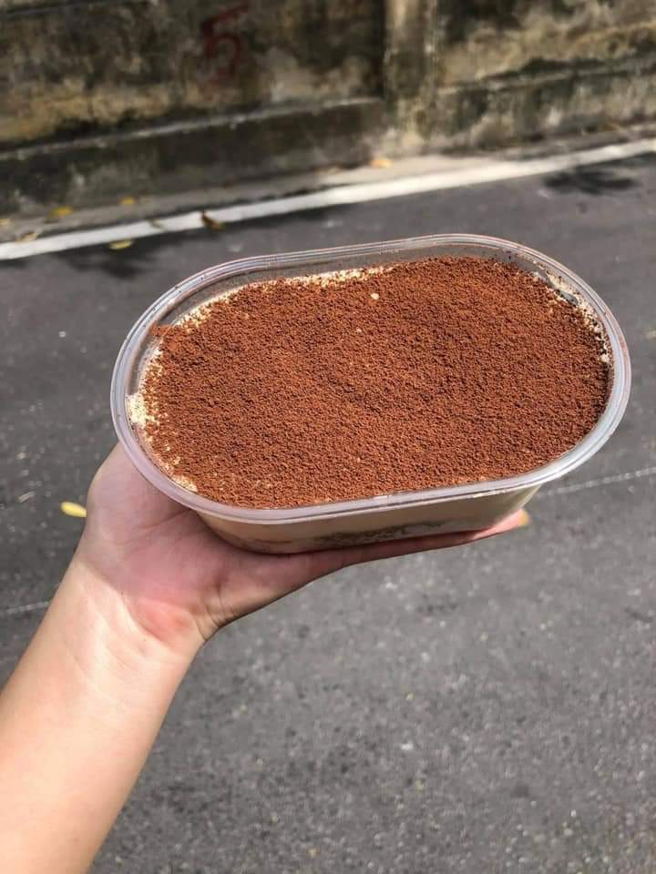 Tiramisu oval
