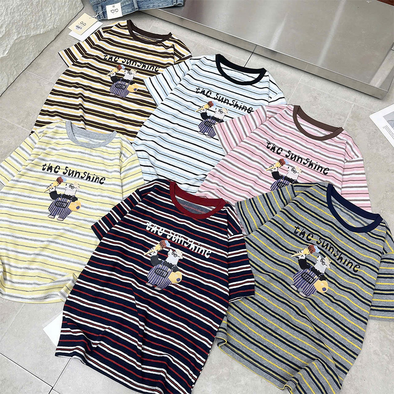 Áo thun QB nữ kẻ sọc in hình The Sunshine form rộng phong cách trẻ trung năng động đáng yêu B8