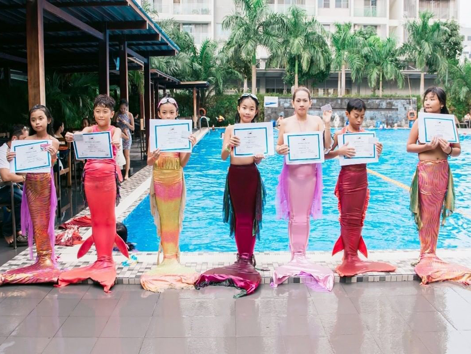 Khoá học lặn chàng tiên cá 20 củ cấp bằng quốc tế PADI gọi bằng cụ