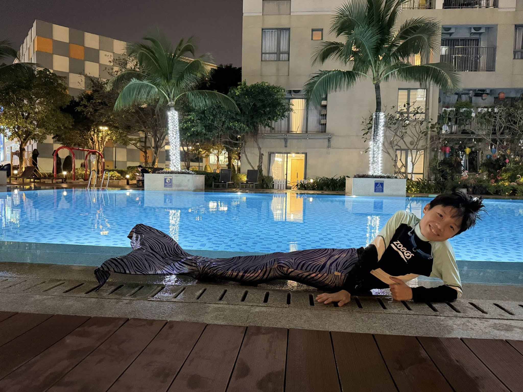 Nhận dạy bơi lội kèm riêng tại hồ Masteri Thảo Điền