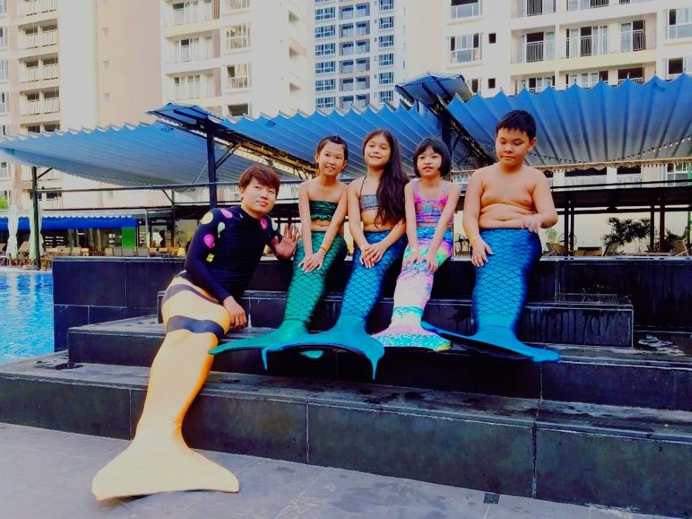 Tốt Nghiệp Học Bơi Nhận Huy Chương Olympic Và Kính Bơi Speedo Miffy Futura