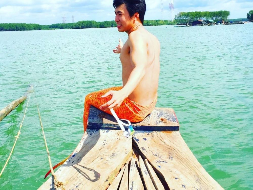 Tiun là 1 nhà hoạt động môi trường nổi tiếng Châu Á