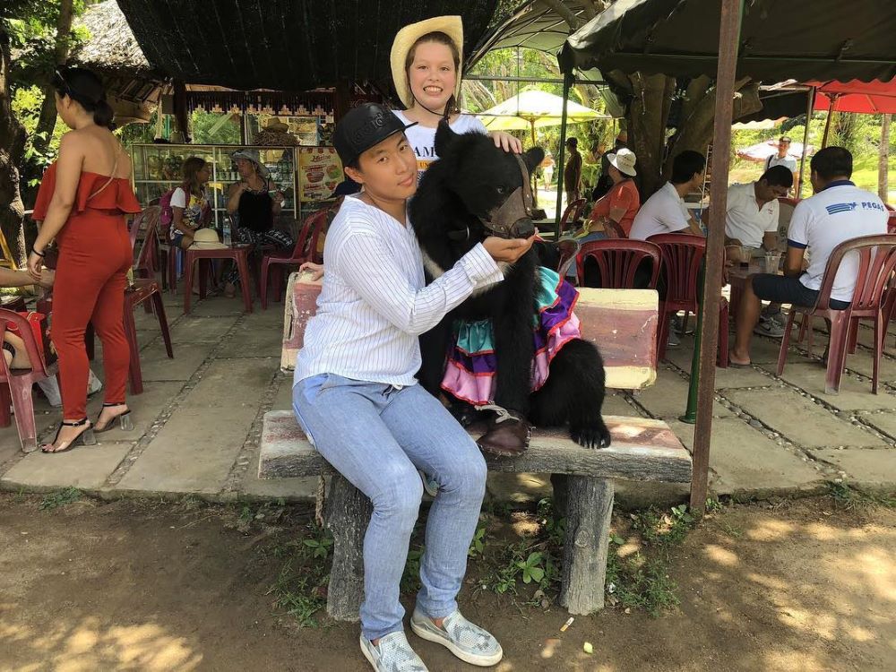 Tiun là một chuyên gia giải cứu động vật hoang dã