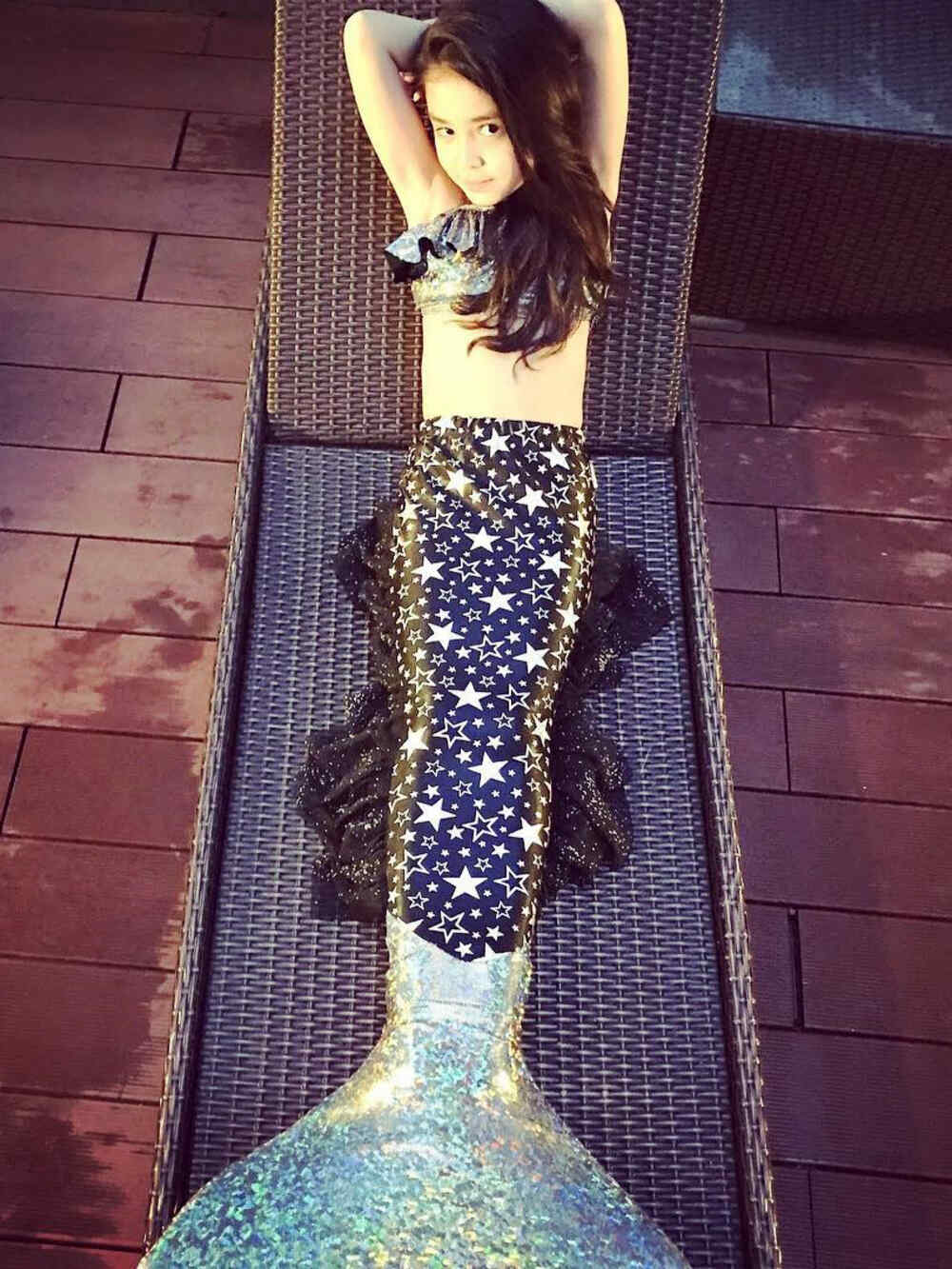 Đuôi nàng tiên cá sao đêm của bạn Helena