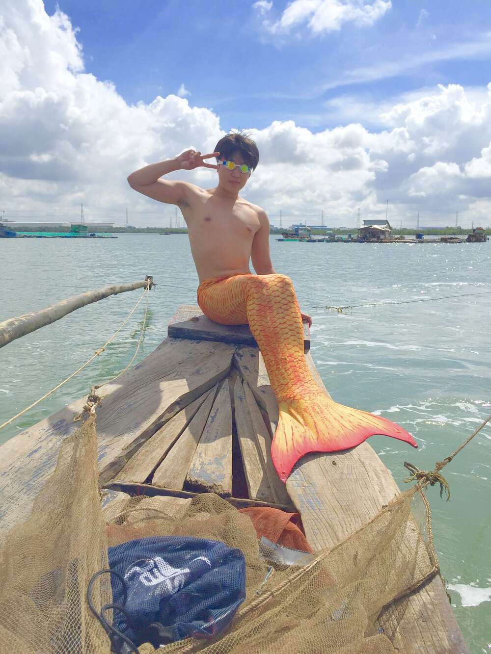 Tiun bơi 5km từ Phước Thái đến Vedan kêu gọi ngừng thải độc tố xuống sông