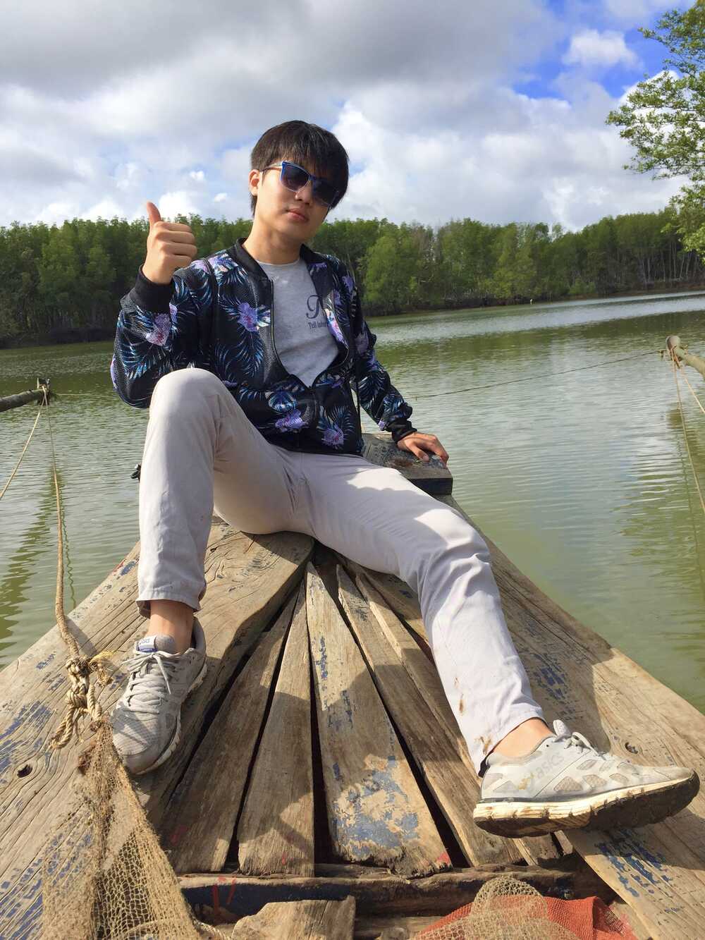 Tiun dẫn các bạn đi tham quan rừng đước Long Thành Bà Rịa Vũng Tàu