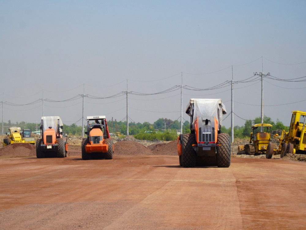 Trong giai đoạn mở cửa các phương tiện di chuyển với tốc độ 80 km/h