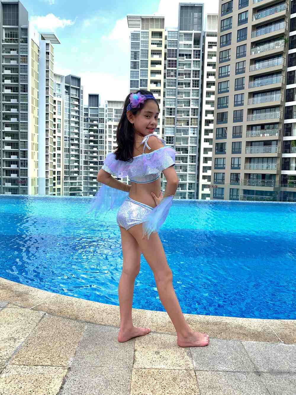 Mẫu đuôi nàng tiên cá Helena