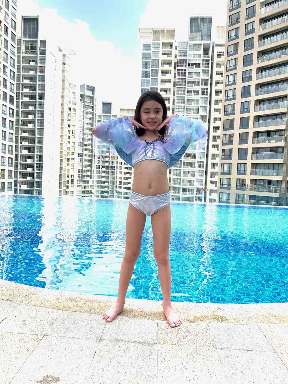 Mẫu đuôi nàng tiên cá Helena