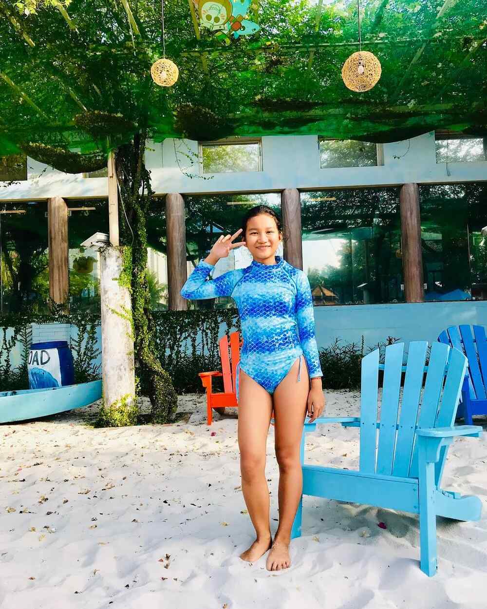 Mẫu đuôi nàng và chàng tiên cá