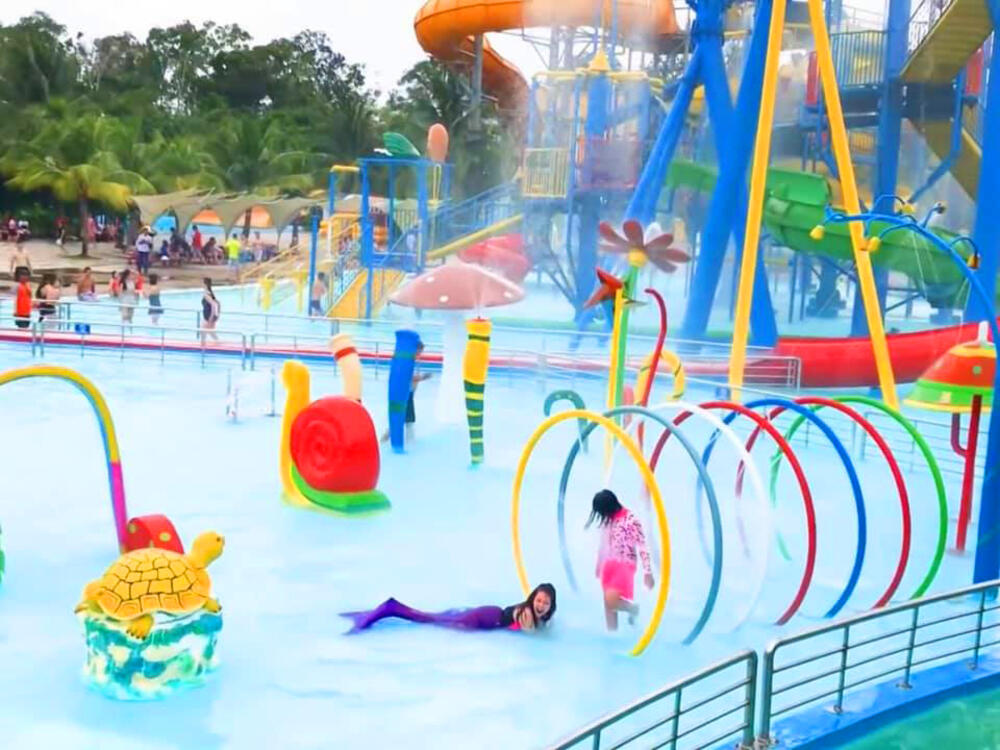 Học làm nàng tiên cá ở TIUN được tham gia các sự kiện giải trí khắp nơi