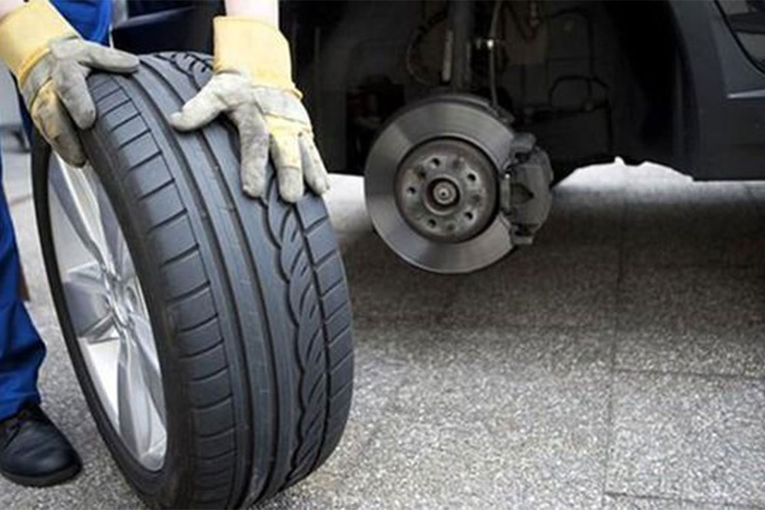 5 cách vá lốp xe ô tô Hiệu quả và Nhanh nhất hiện nay!