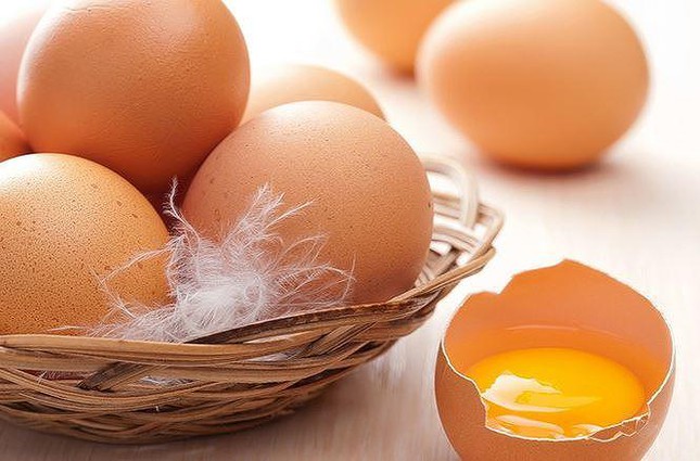 Bị trĩ ăn trứng được không? Hướng dẫn chế độ ăn phù hợp