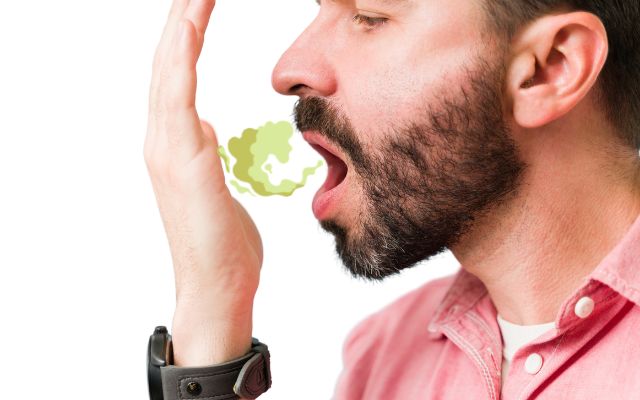 Miệng đắng có mùi hôi: Dấu hiệu cho biết điều gì?