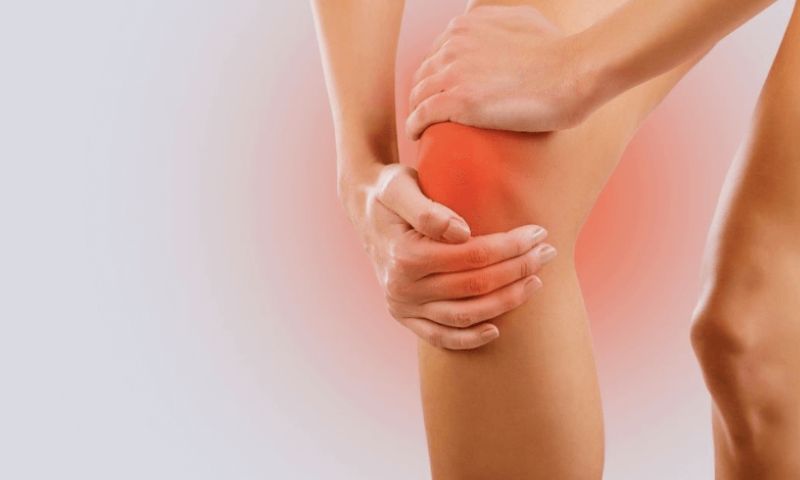 Độ tuổi nào dễ bị cứng khớp gối