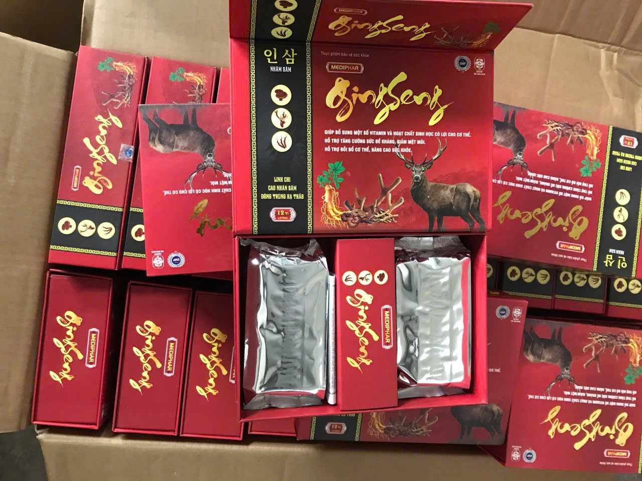 (Mua Sỉ Liên Hệ Zalo) Viên uống bổ sung vitamin cho cơ thể Mediphar Gingseng Nhân Sâm giúp tăng đề kháng, giảm mệt mỏi hộp 60 viên