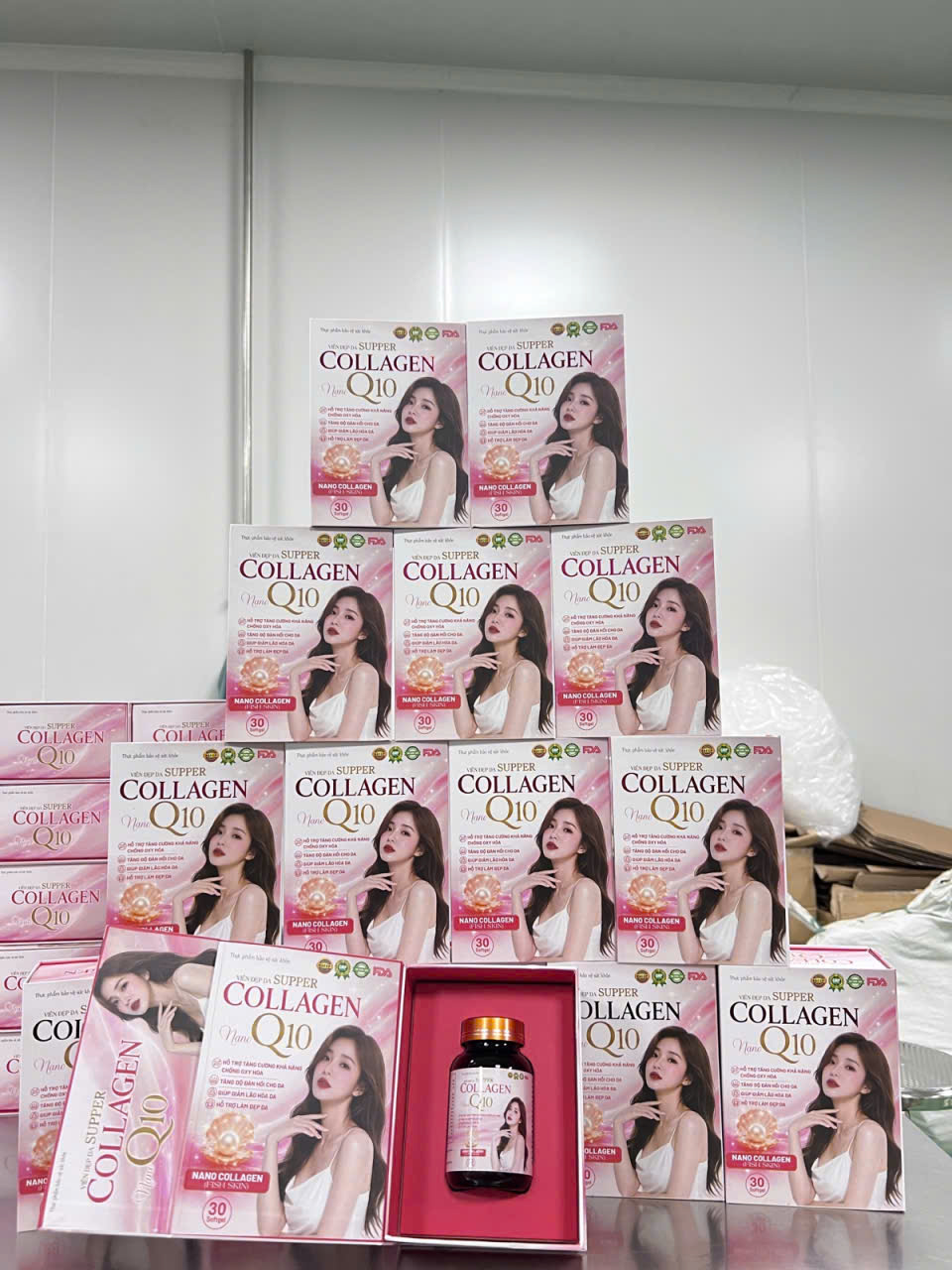 (Mua Sỉ Liên Hệ Zalo) Viên uống đẹp da Supper Collagen Nano Q10 hộp Hồng giúp tăng độ ẩm, tăng đàn hồi cho da, giúp sáng đẹp da hộp 30 viên