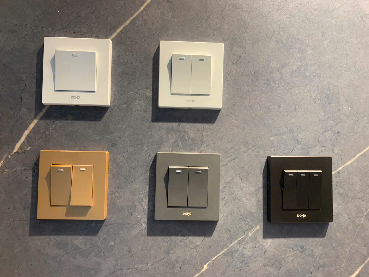 Công tắc - Ổ cắm