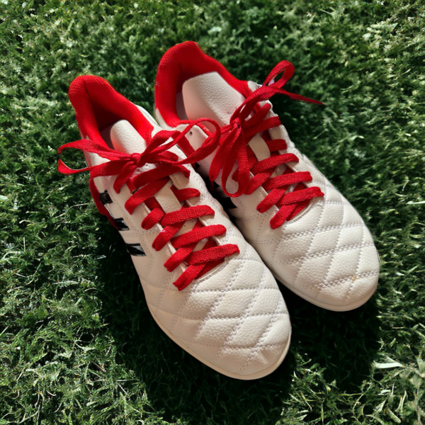 Giầy đá bóng Toni Cross 11 Pro
