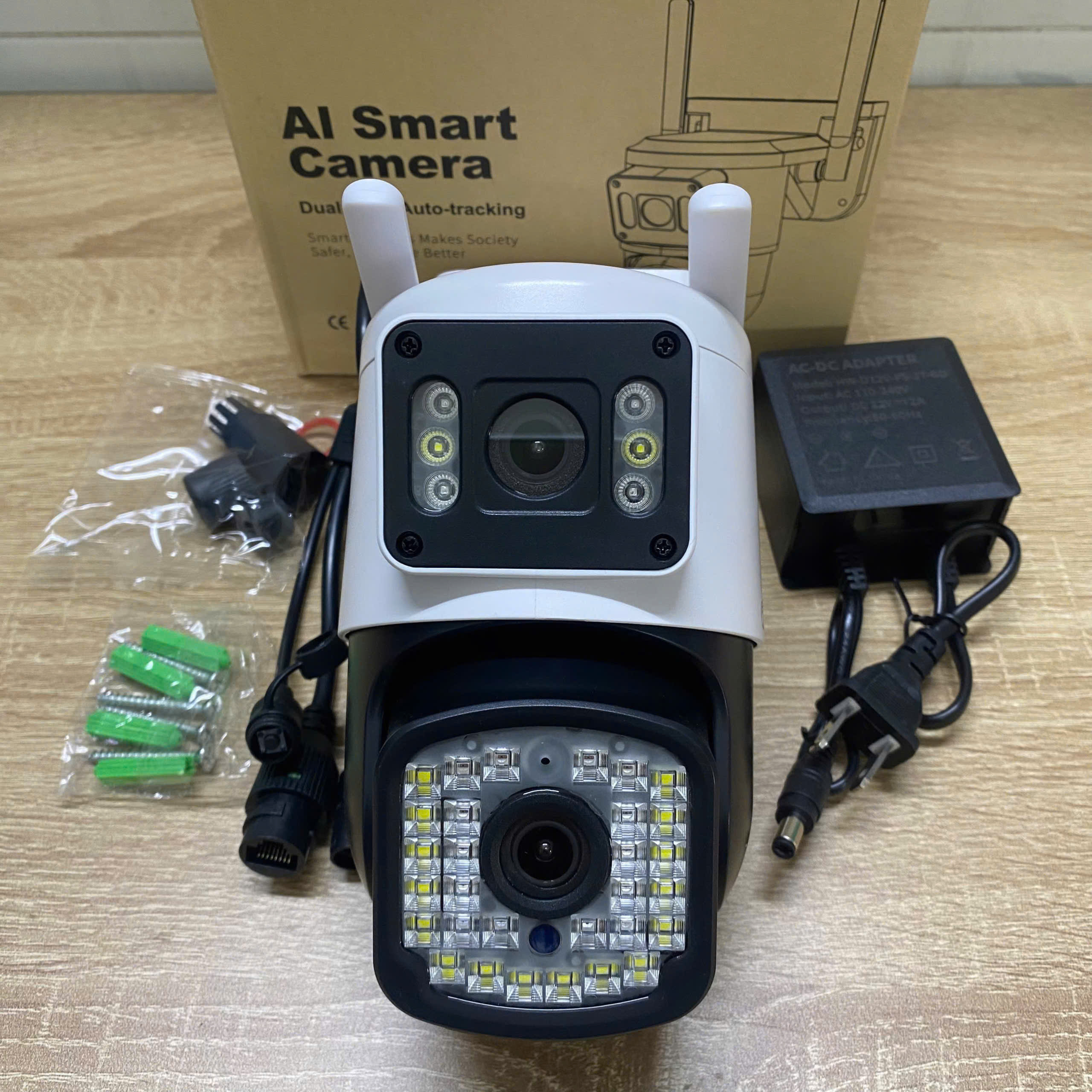 Camera 5.0MP Yoosee 2 mắt F36D - White