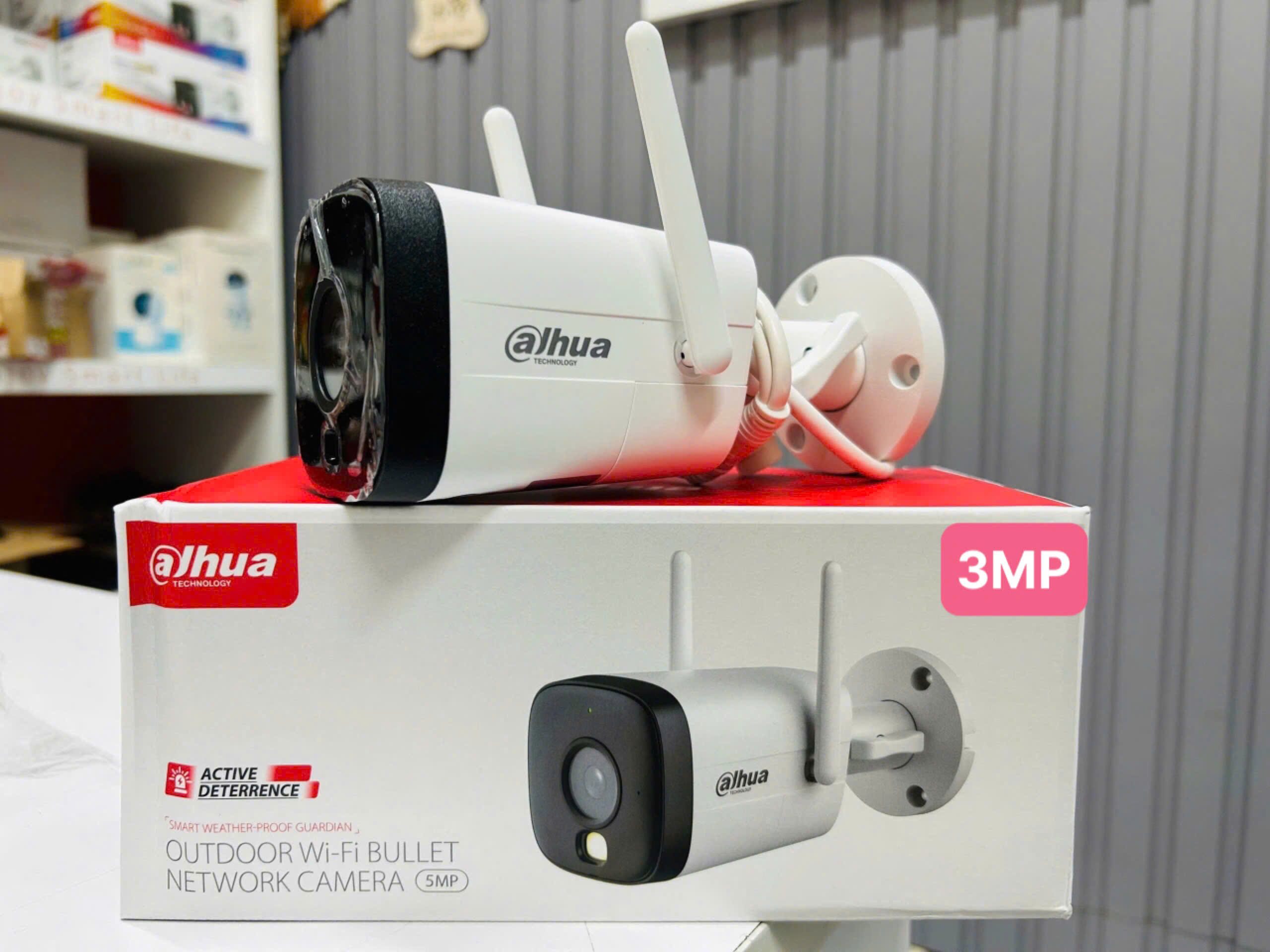 Camera IP WIFI 3.0 DAHUA DH-IPC-HFW1339DTK1-SW-PV - Thân, full color, đàm thoại 2 chiều
