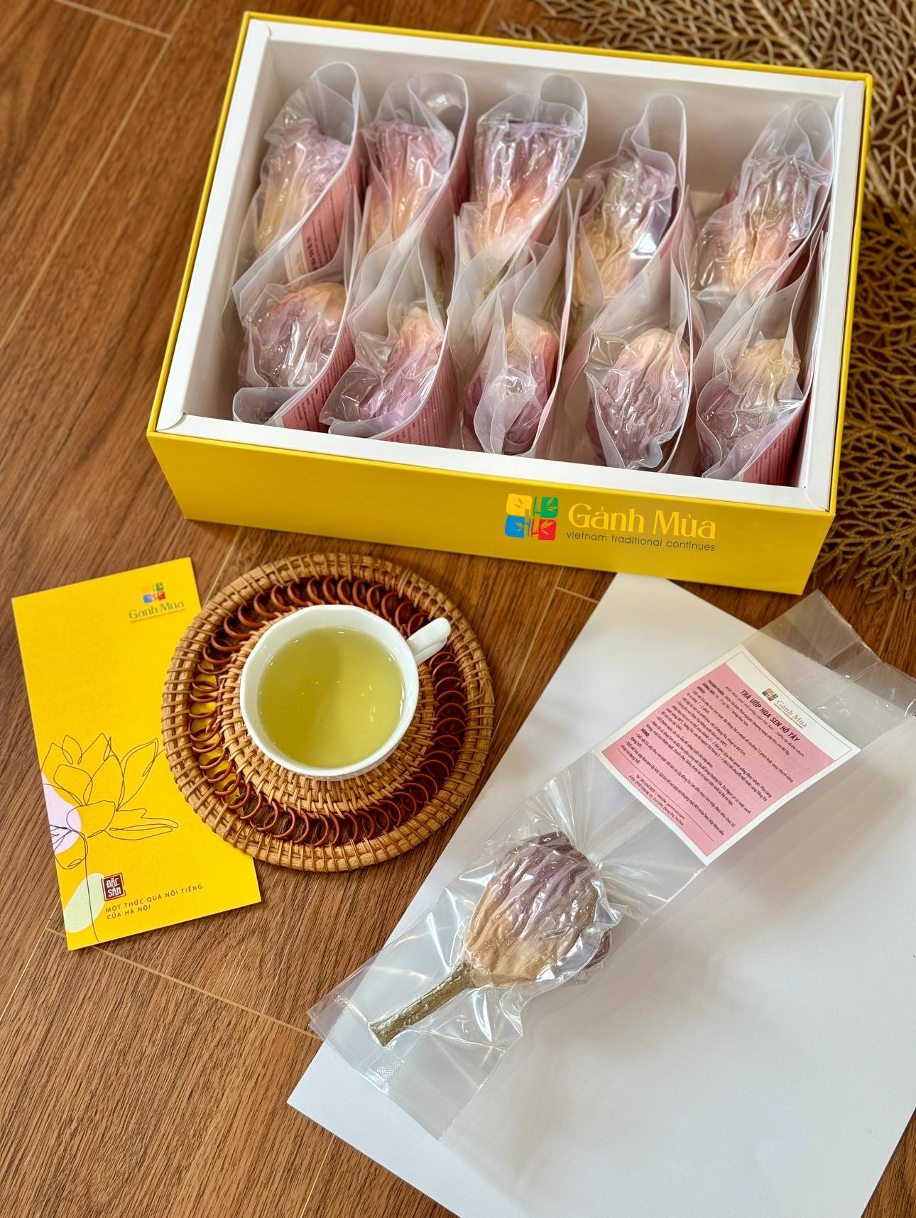Trà ướp hoa Sen Hồ Tây đặc biệt (02 bông)