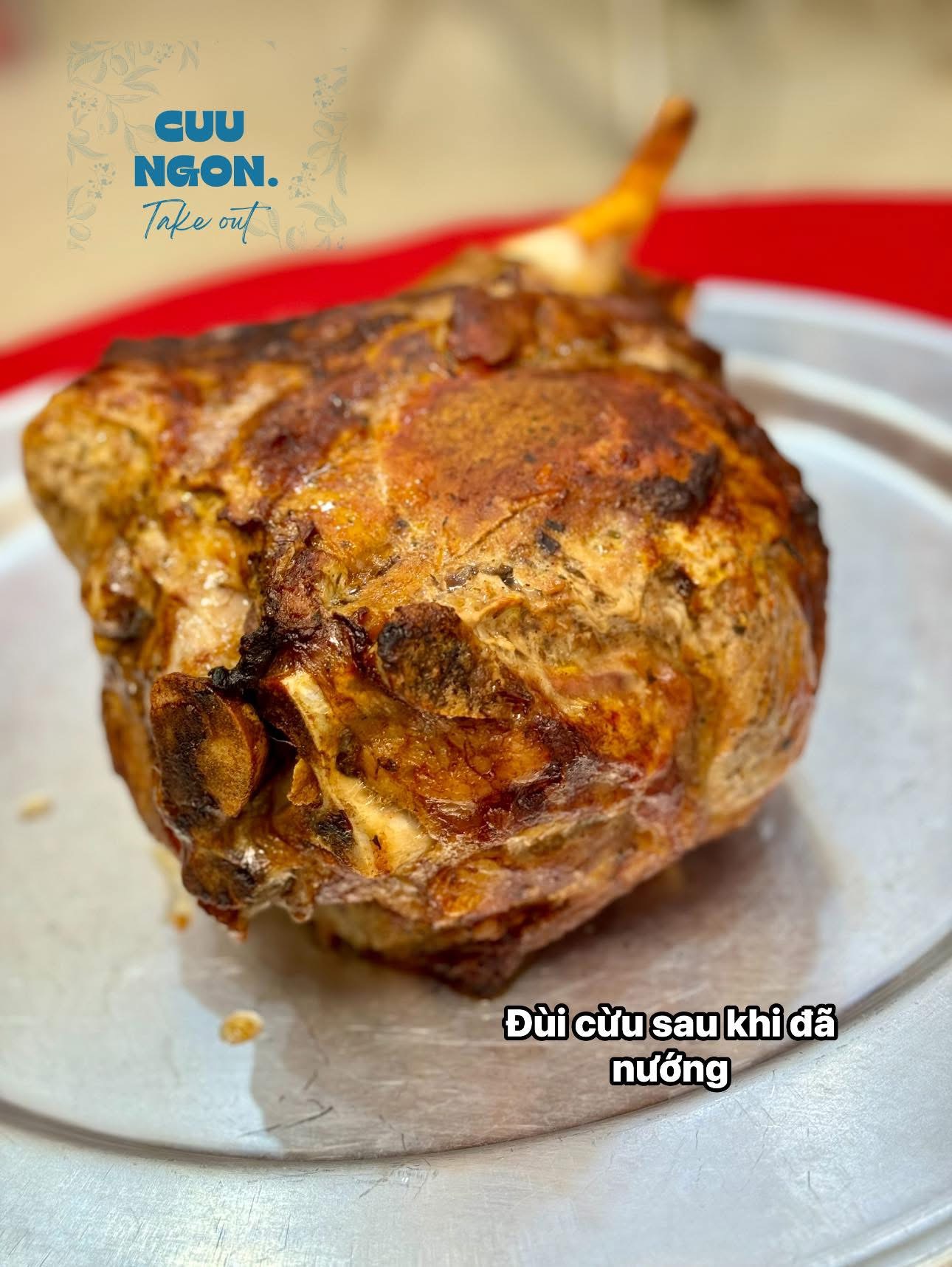 Đùi cừu có xương ướp sẵn