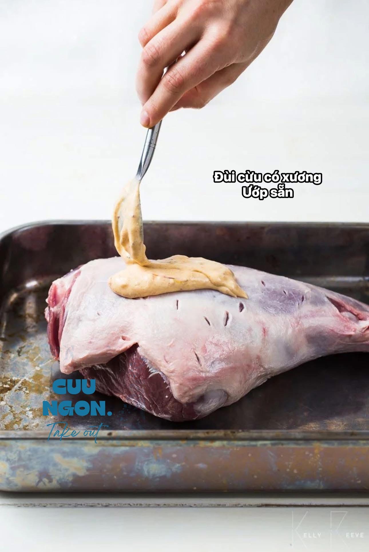 Đùi cừu có xương ướp sẵn