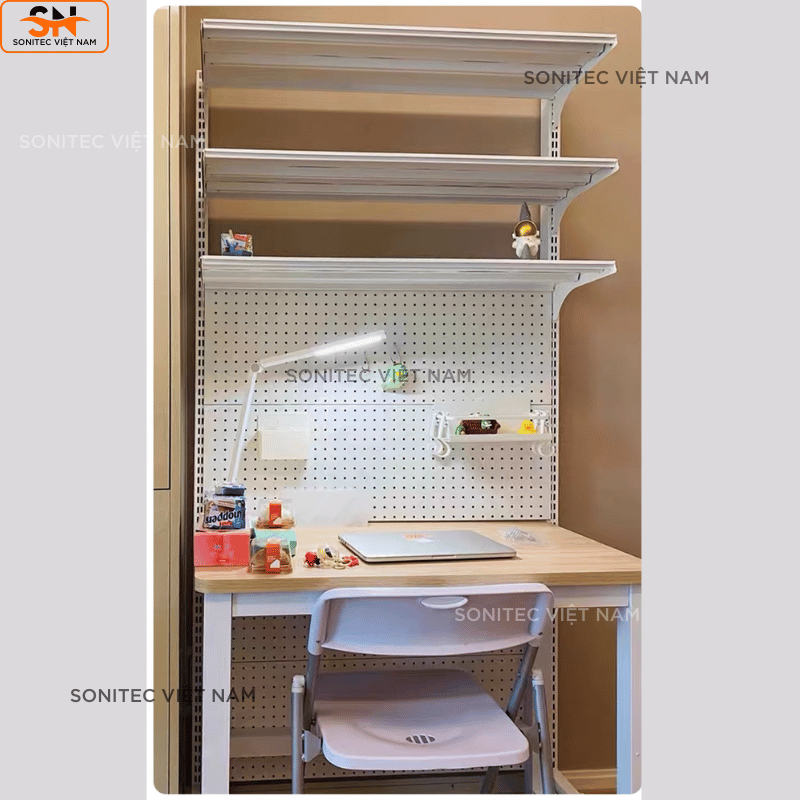 Kệ Đơn 3 Tầng Gắn Chân Đứng – Tầng Dưới Lưới Trưng Bày Đa Năng