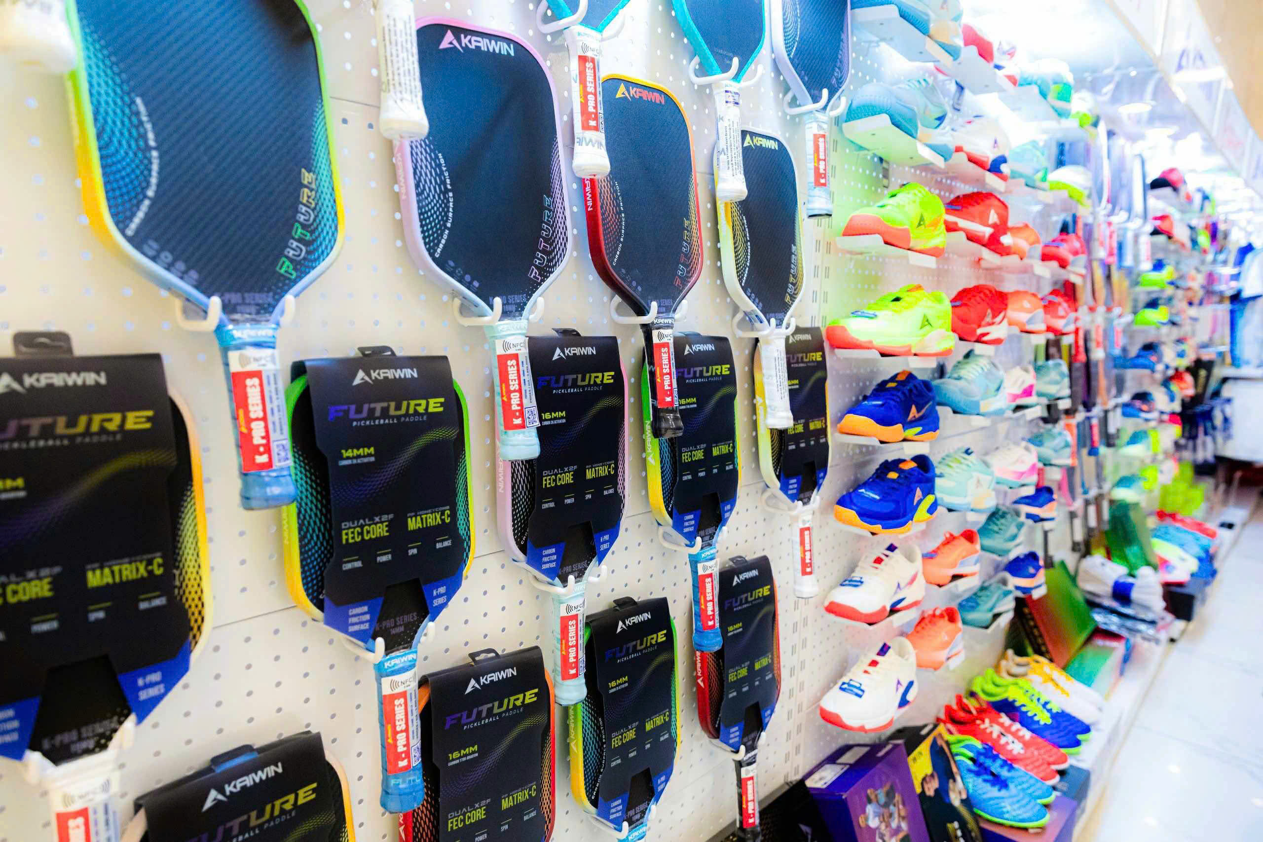 Móc gác vợt pickleball-Móc trưng bày vợt pickleball