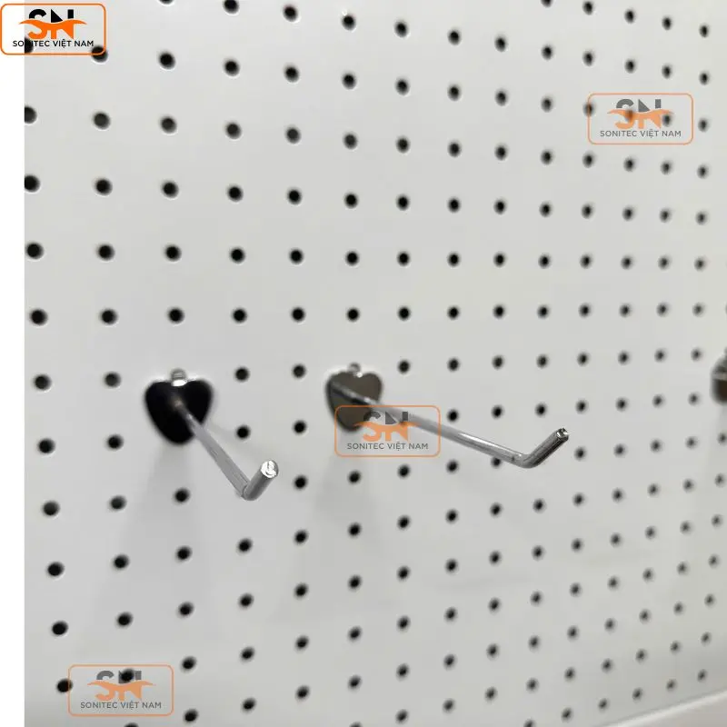 Móc treo trái tim thép mạ inox cao cấp