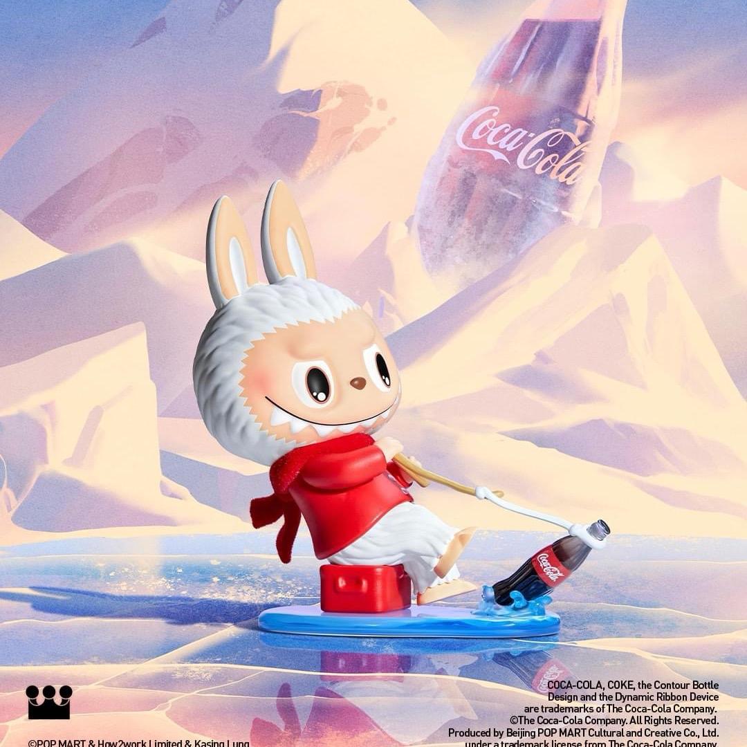 THE MONSTERS COCA-COLA Series Figures Blind Box