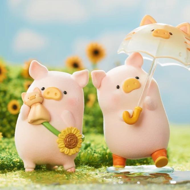 LuLu The Piggy Travel Series Figures Blind box