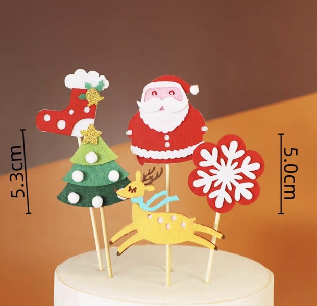 Set que xốp GS ông già Noel+tuần lộc+cây thông