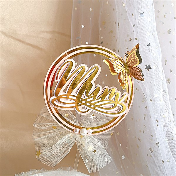 Que cắm cao cấp Mum + ren trắng + bướm vàng