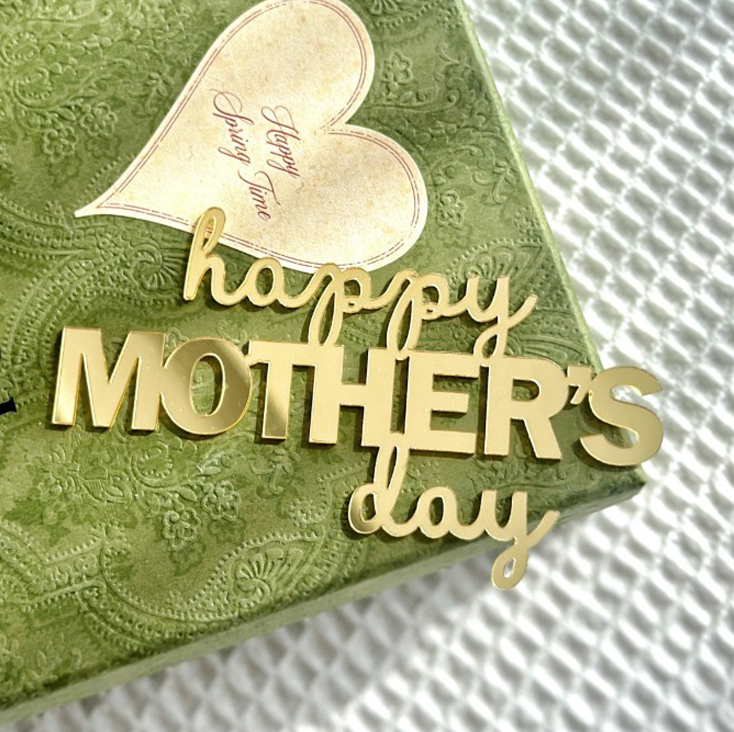 Topper mica happy MOTHER'S day vàng (ko que)