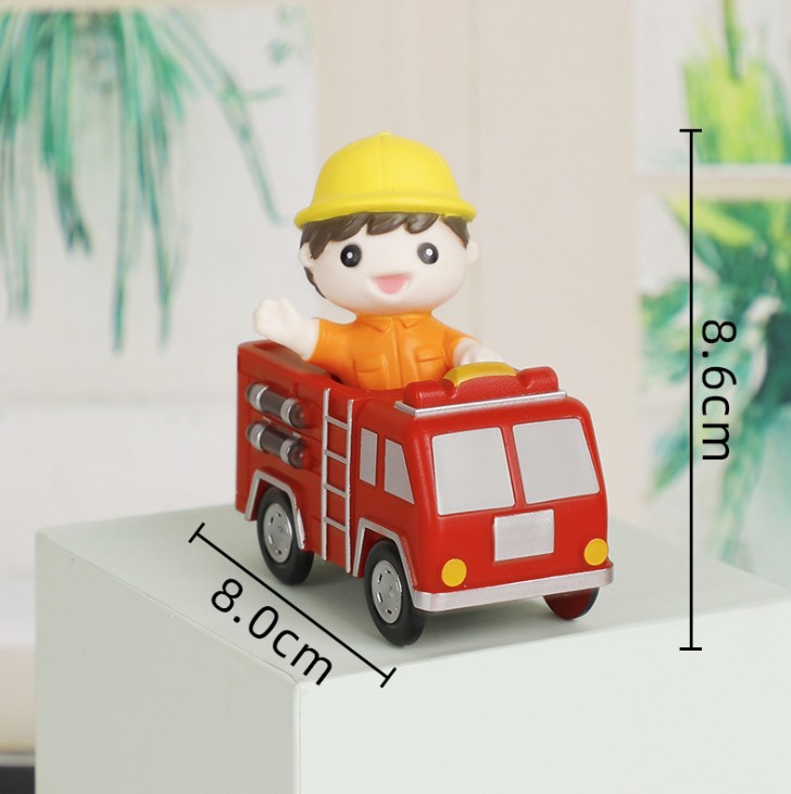 Trang trí bé trai lái xe cứu hỏa đội mũ vàng