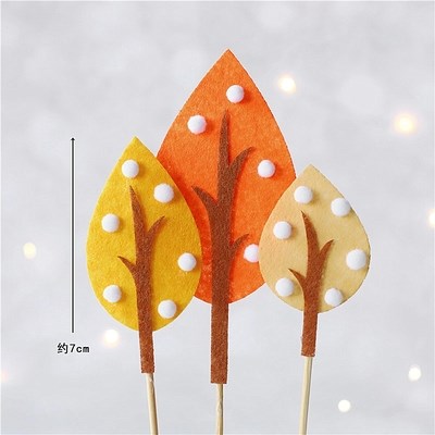 Set 3 cây xốp lá vàng chấm trắng