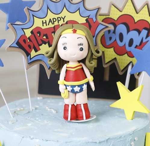 Trang trí gốm mềm Wonder Women nhỏ