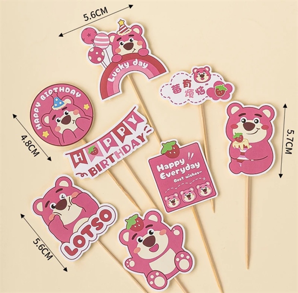 Set 9 que cắm giấy HPBD gấu hồng Lotso Lucky day (QCG)