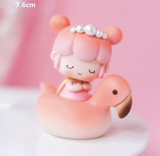 Trang trí sứ công chúa nhỏ tóc hồng + phao bơi hồng (cổ lò xo)