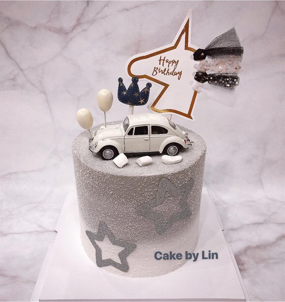 Trang trí xe cổ màu trắng nhựa