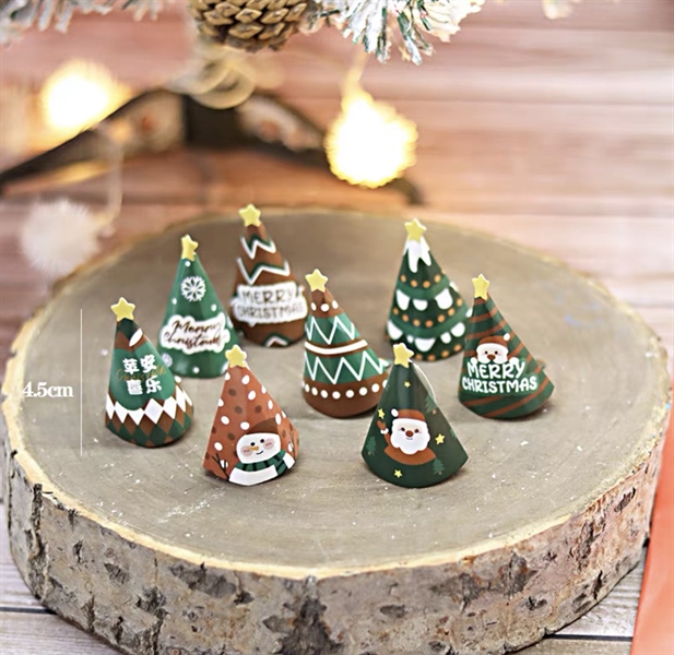 Set trang trí 8 chiếc mũ GS noel