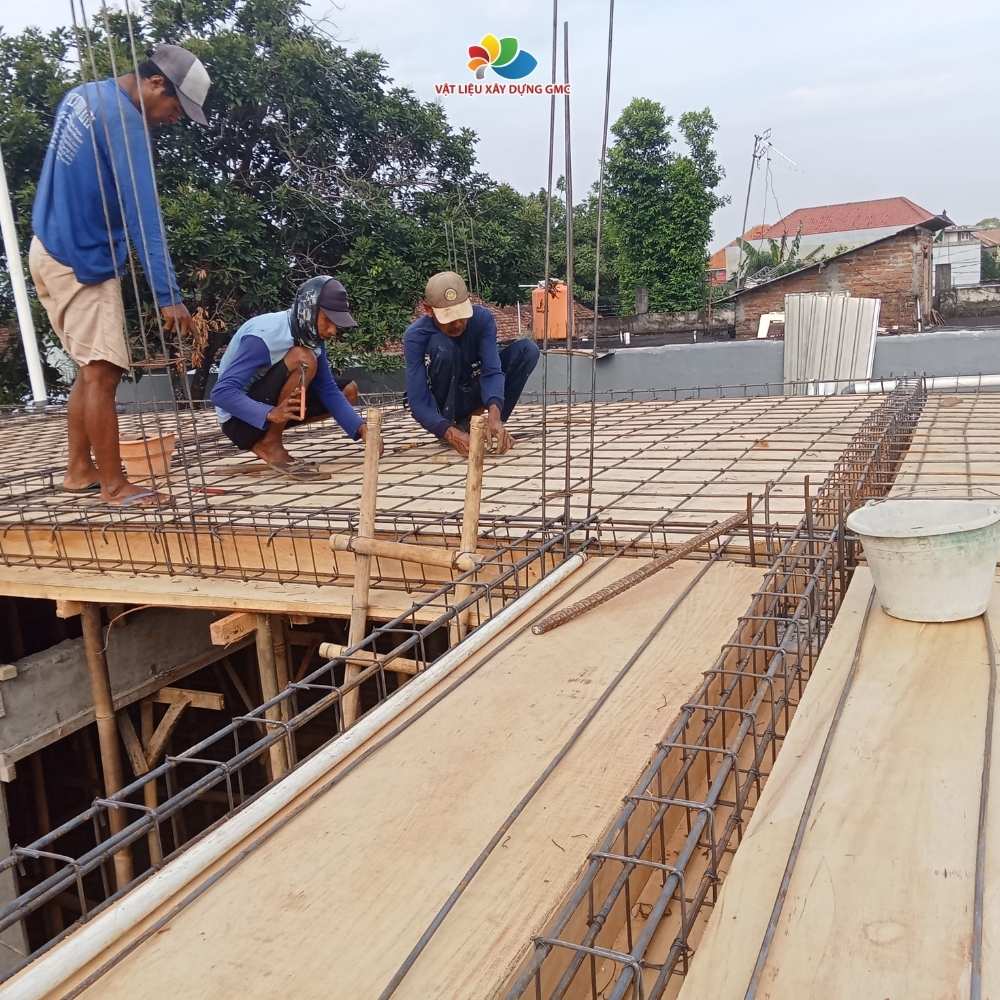 mơ xây nhà đánh con gì