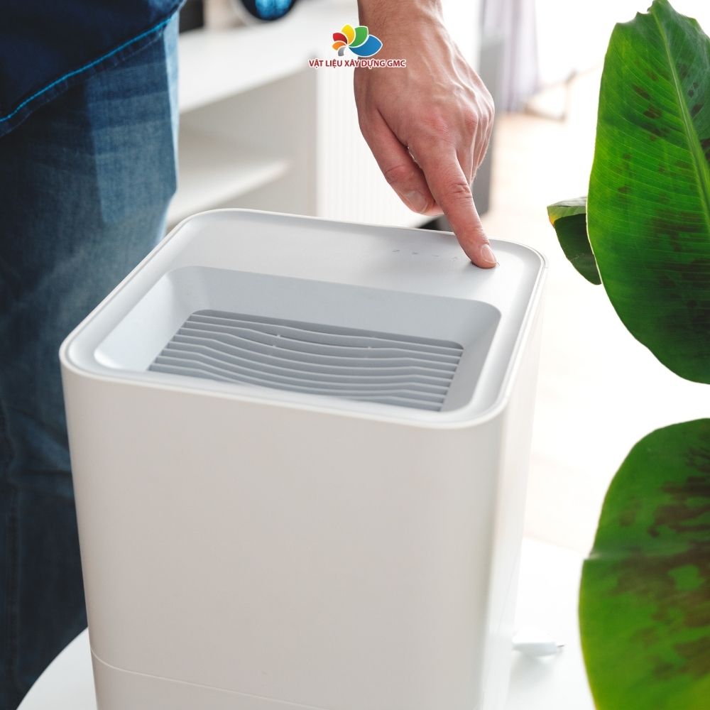 Sử dụng máy hút ẩm