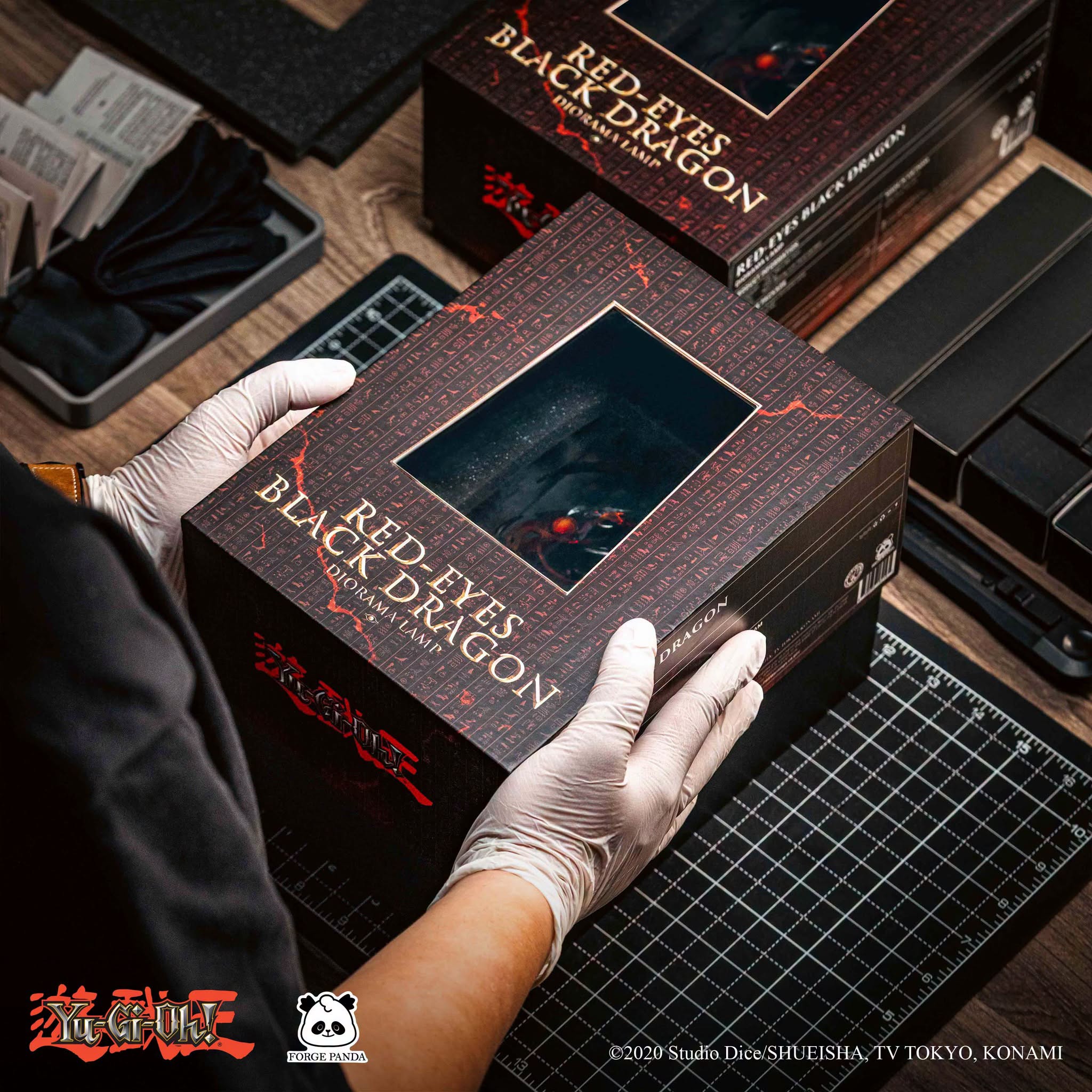 Mô hình Red-Eyes Black Dragon Diorama Lamp - Yu-Gi-Oh! - Dwaft Factory